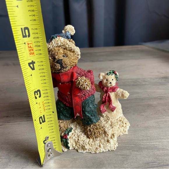 Heart Patch Place Bear Snowball Fight Figurine‎ Christmas Carlton Cards Snowman - Picture 7 of 8